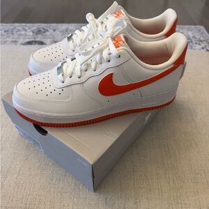 Nike Air Force 1 '07 White and Orange